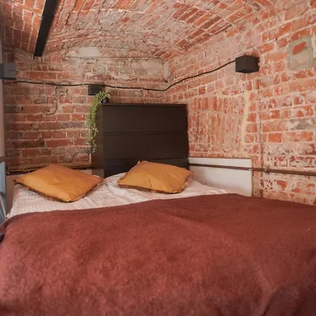 Cozy Brick Centrum Apartman *